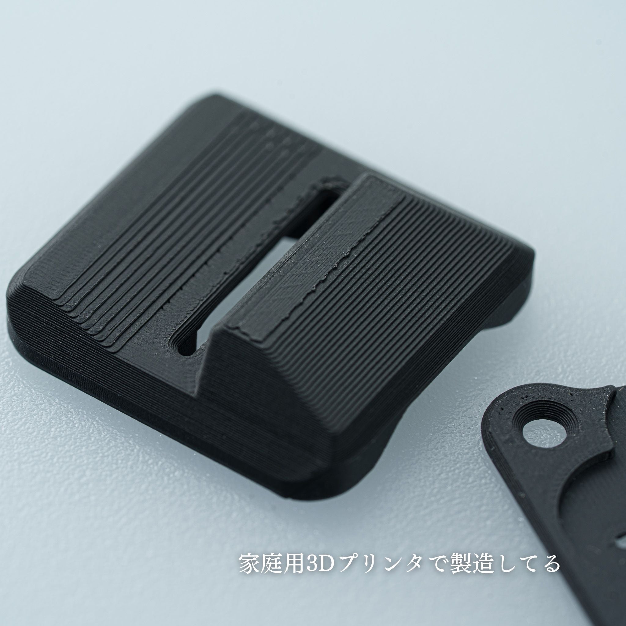 UMPCライザーフック for Majextand M｜SHiGOTY（シゴティ） – SHiGOTY